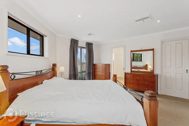 18 Hanrahan Crescent, Dunlop, photo 9