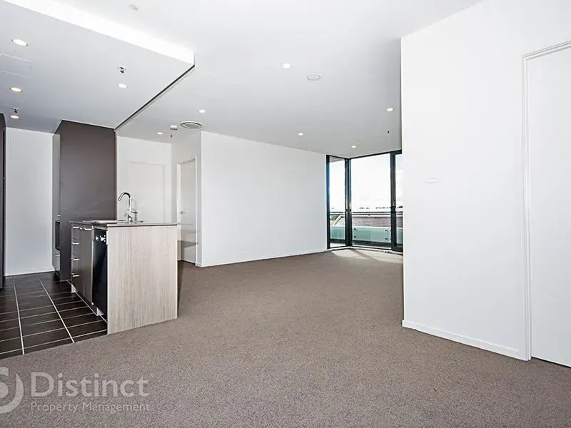 56/7 Irving Street, Phillip, photo 3