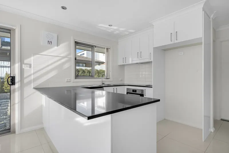 36 Errol Street, Crace, photo 6