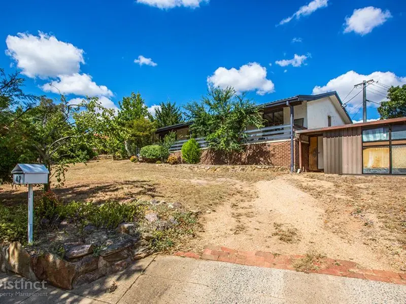 42 Solomon Crescent, Latham