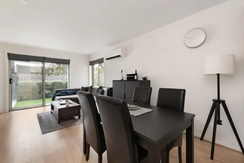 111/161 Mortimer Lewis Drive, Greenway, photo 3