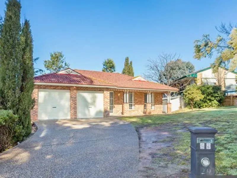 29 Bungaree Crescent, Ngunnawal, photo 2