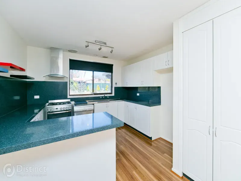 26 Drysdale Circuit, Kambah, photo 2