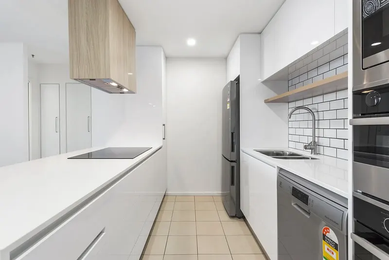 1607/120 Eastern Valley Way, Belconnen, photo 4