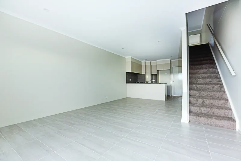 74 Wanderlight Avenue, Lawson, photo 2