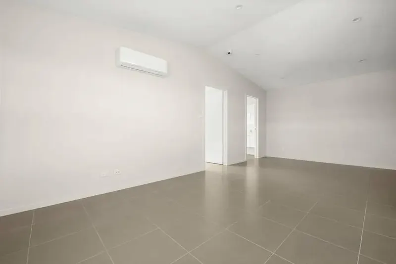 22b Woodberry Avenue, Coombs, photo 3