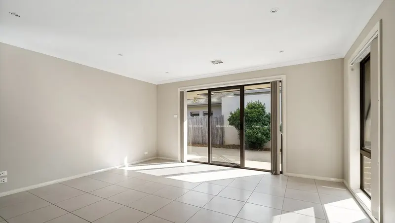 47 Errol Street, Crace, photo 5