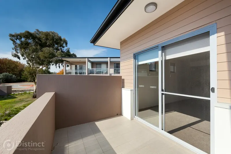198/15 Mower Place, Phillip, photo 8