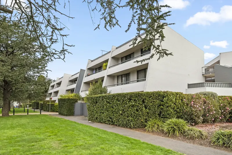 105/10 Currie Crescent, Griffith, photo 16
