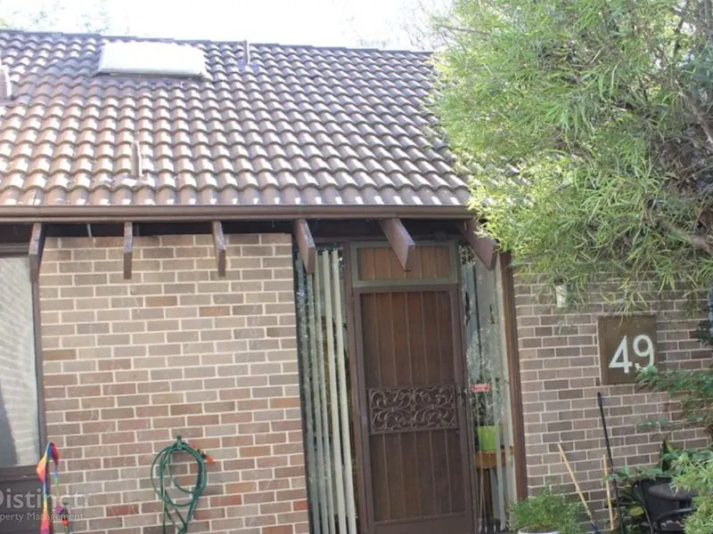49/85 Crozier Circuit, Kambah, photo 1