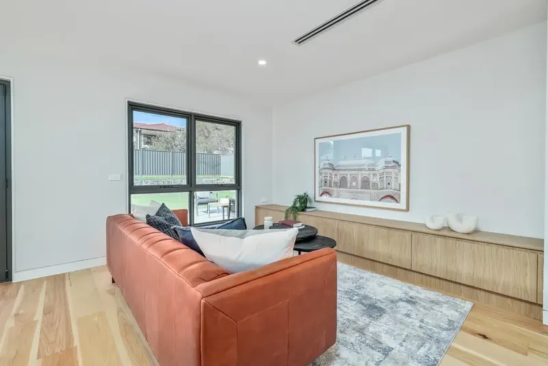 36 Enderby Street, Mawson ACT 2607, photo 4