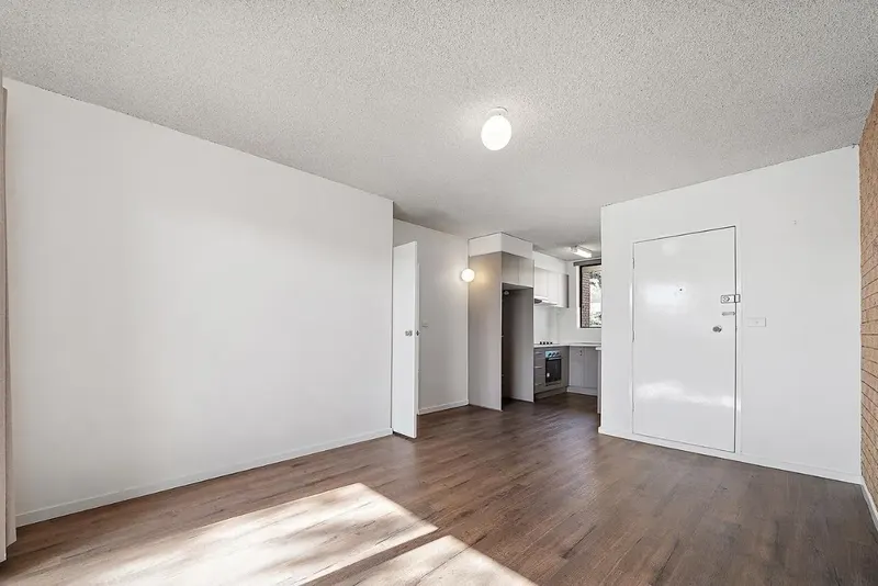 19/30 Springvale Drive, Hawker, photo 3