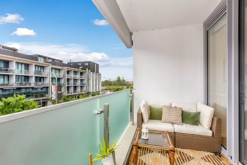 119/50 Eastlake Parade, Kingston, photo 6