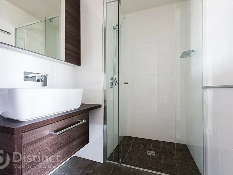 130/45 West Row, City, photo 7