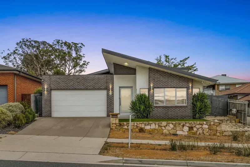 90 Irinyili Street, Bonner