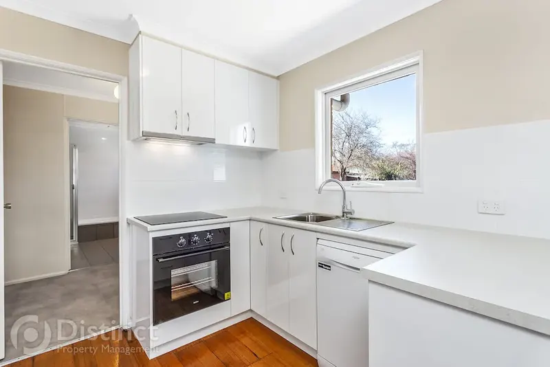 23 Blacket Street, Downer, photo 2