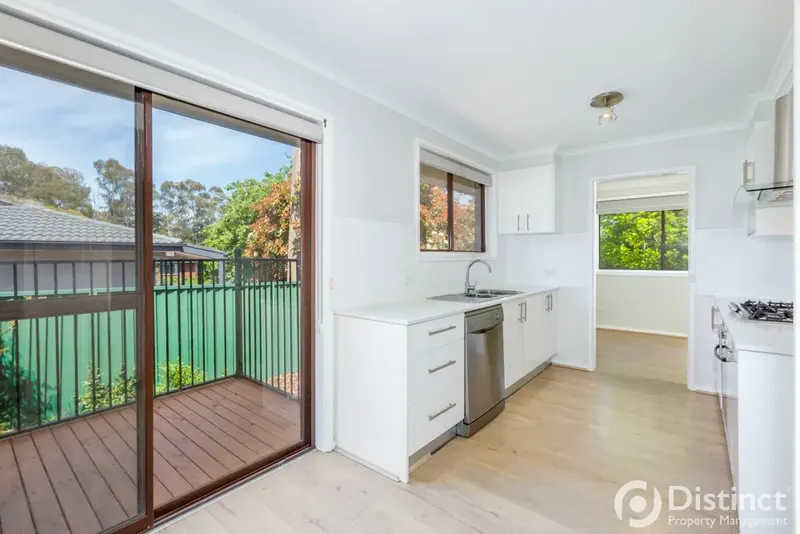 9 Langridge Street, Wanniassa, photo 2
