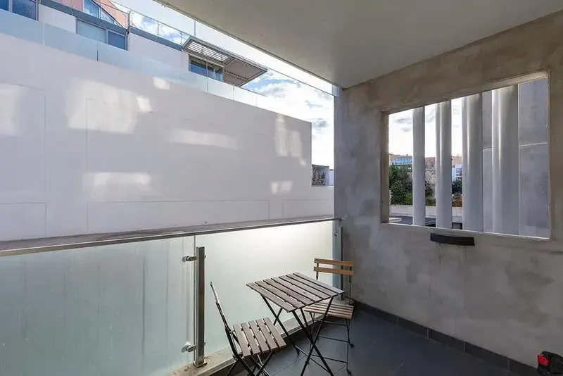 132/50 Eastlake Parade, Kingston, photo 8