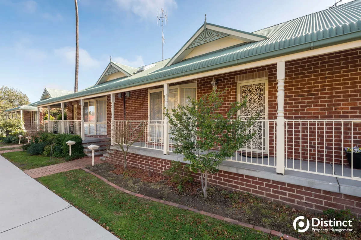 4/32 Macquiod Street, Queanbeyan, photo 1