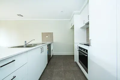 28/12 Dulcie Holland Crescent, Moncrieff, photo 3