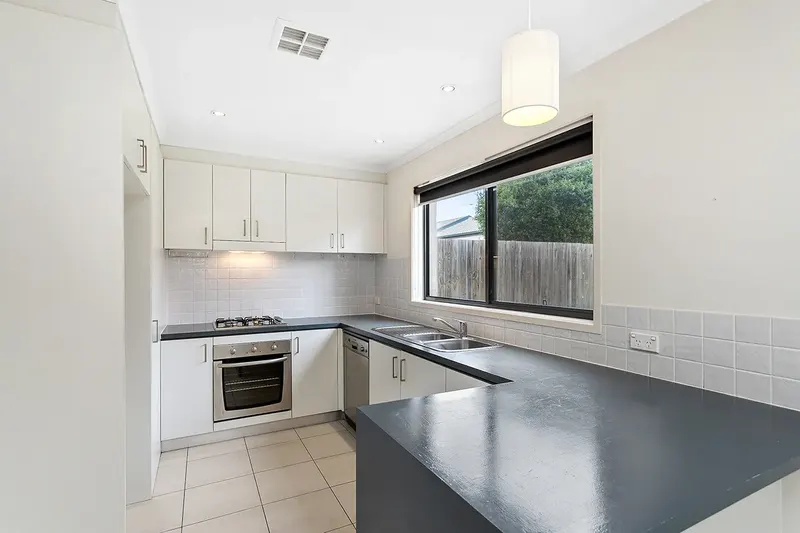 292 Anthony Rolfe Avenue, Gungahlin, photo 2