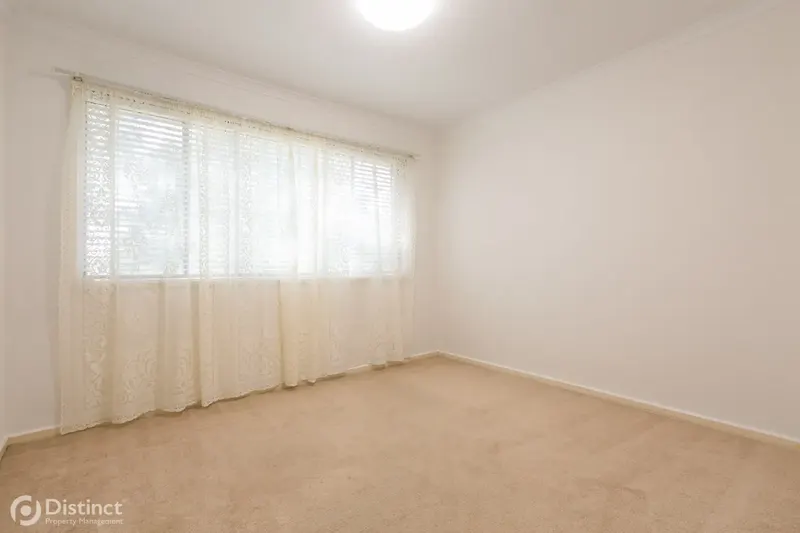 28 Wirraway Crescent, Scullin, photo 7