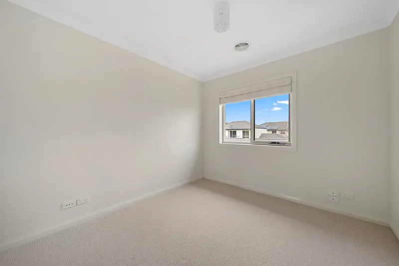14 Wombeyan Street, Harrison, photo 12