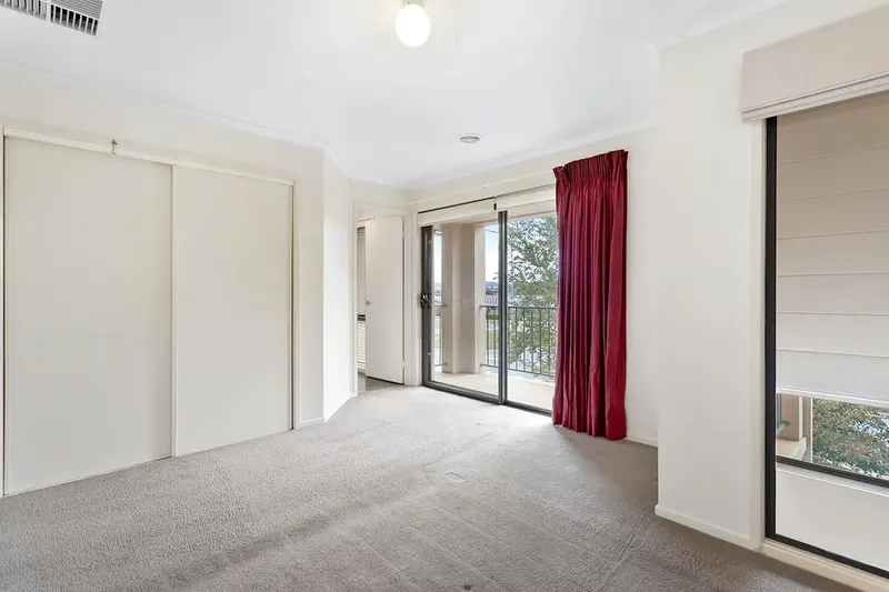 292 Anthony Rolfe Avenue, Gungahlin, photo 6