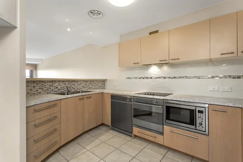 18/15 Eldridge Crescent, Garran, photo 2