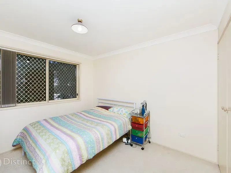 9/12 Albermarle Place, Phillip, photo 5