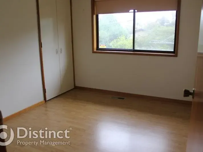 76 Chuculba Crescent, Giralang, photo 7
