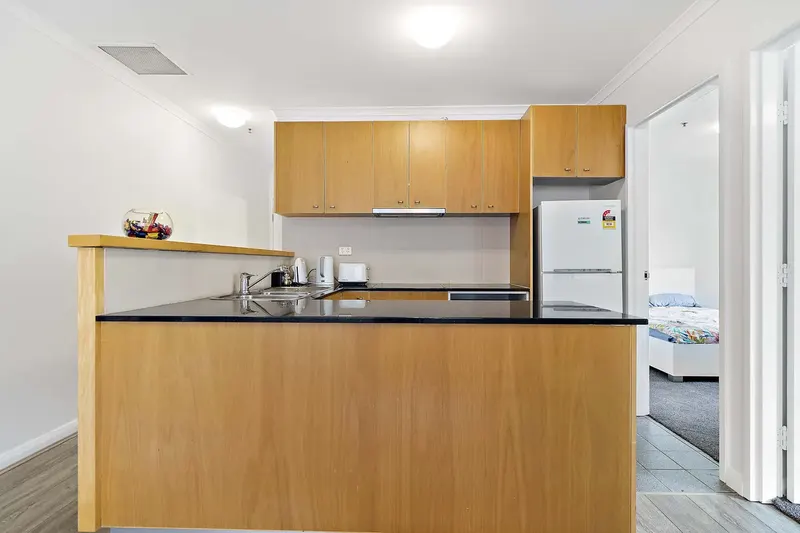 202/2 Akuna Street, City, photo 7