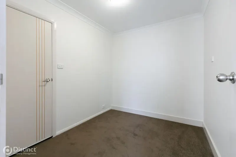 108 Burrumarra Avenue, Ngunnawal, photo 10