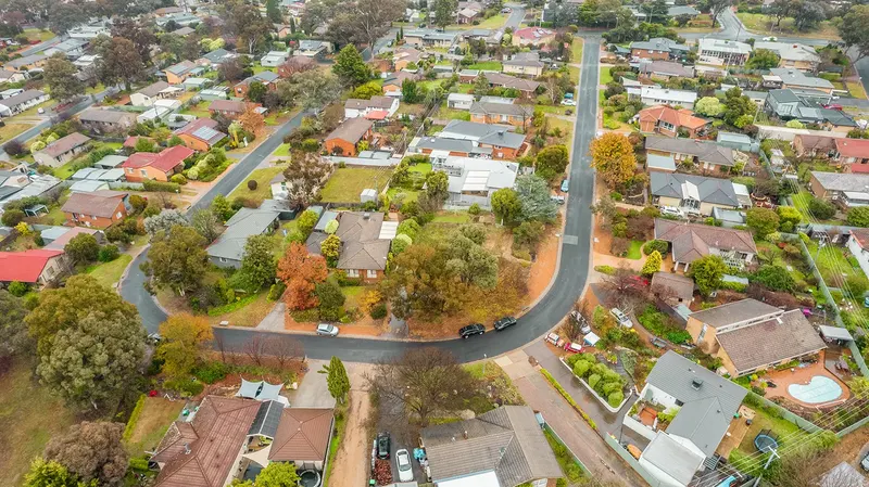 17 Fuhrman Street, Evatt, photo 3
