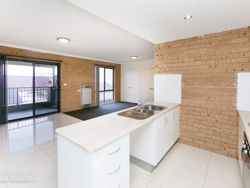 135a Anthony Rolfe Avenue, Gungahlin, photo 1