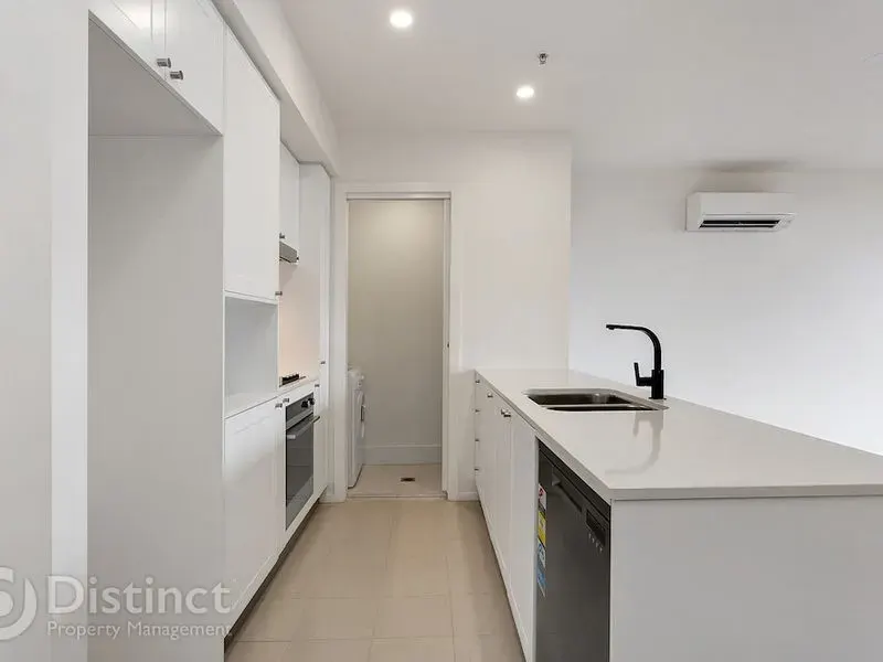 47/1 Anthony Rolfe Avenue, Gungahlin, photo 2