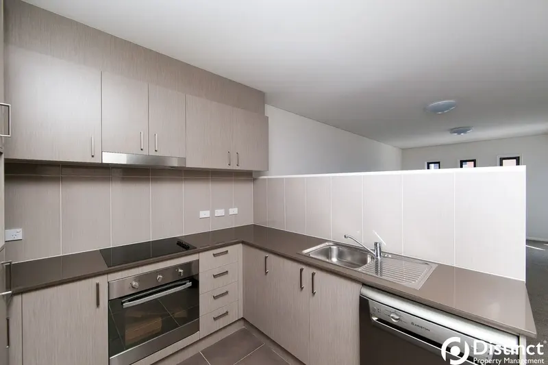 2/70 Nullarbor Avenue, Harrison, photo 3