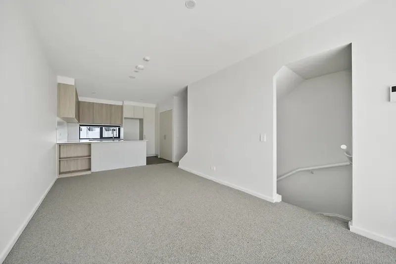 25/15 Cynthea Teague Crescent, Greenway, photo 3