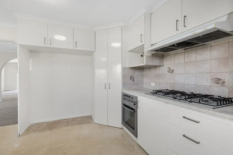31 Carr Crescent, Wanniassa, photo 5