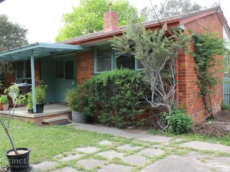 25 Dutton Street, Dickson