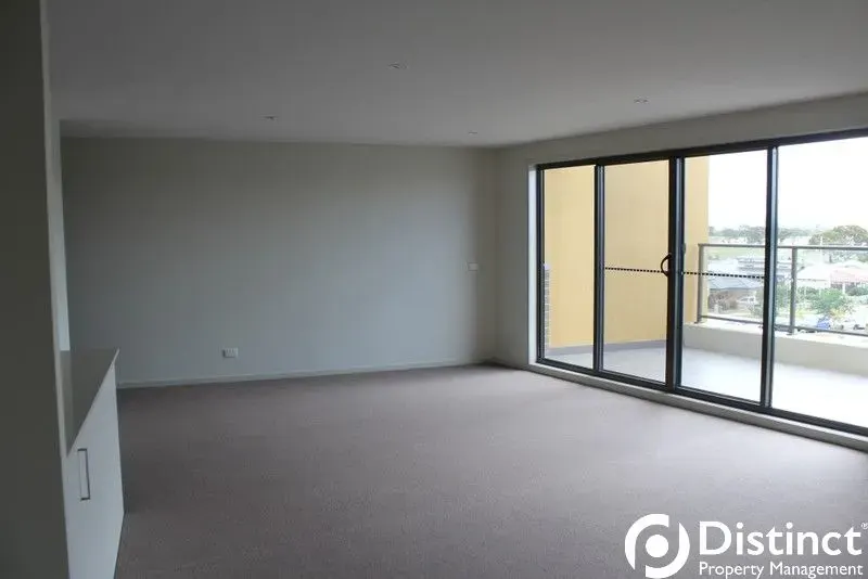 102/104 Henry Kendall Street, Franklin, photo 11
