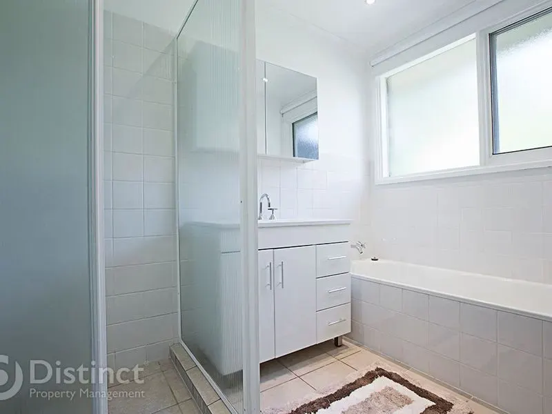 5 Magarey Place, Kambah, photo 11