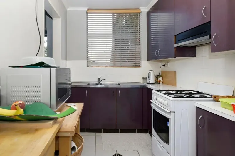 6/99 Canberra Avenue, Griffith, photo 4