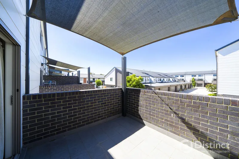 3/8 Henry Kendall Street, Franklin, photo 2
