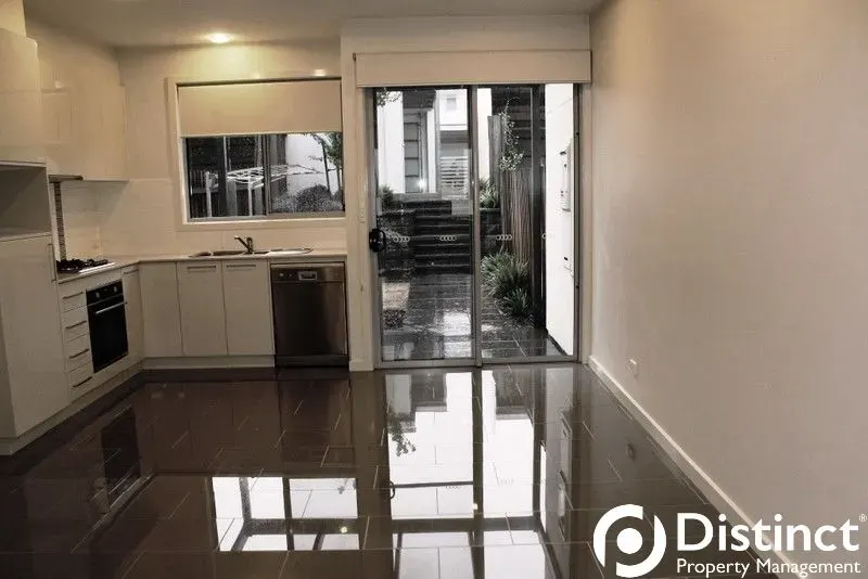 14 Errol Street, Crace, photo 4