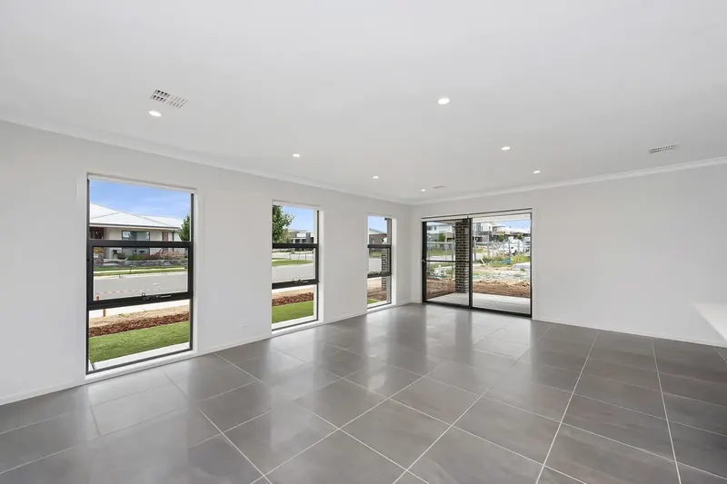56 Zealie Bend, Googong, photo 7