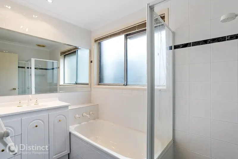 6 Tanner Place, Kambah, photo 12