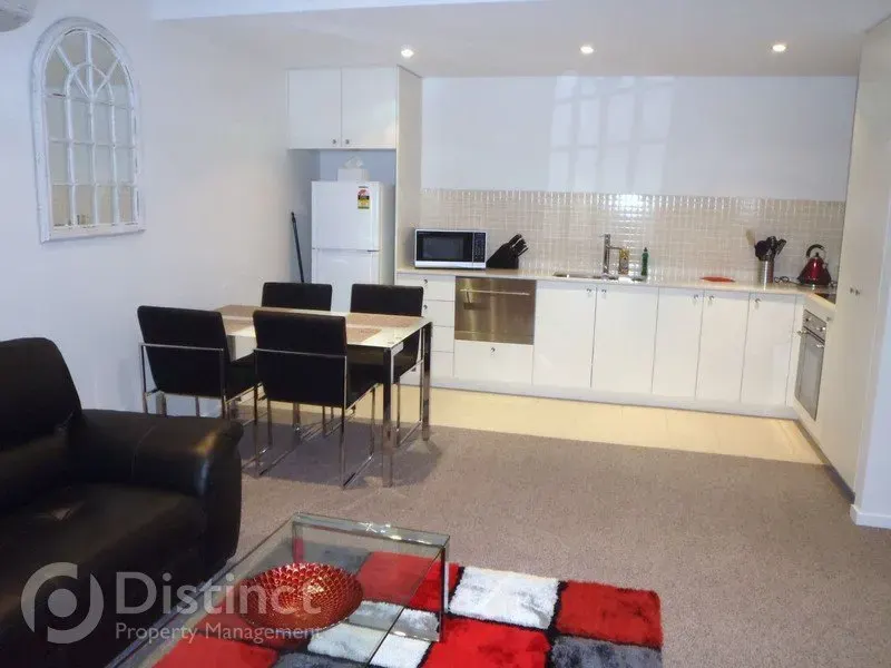 20/76 Leichhardt Street, Griffith, photo 2