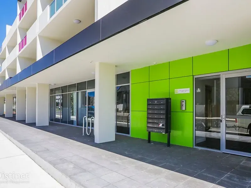17/3 Clare Burton Crescent, Franklin, photo 1