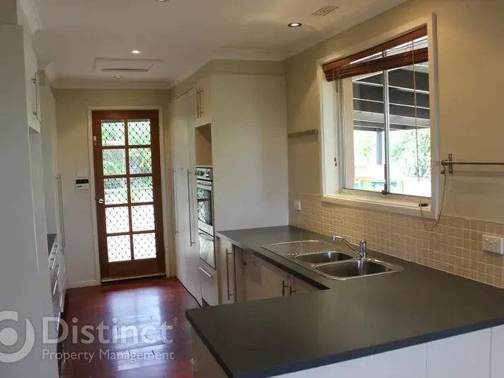 44 Macfarland Crescent, Chifley, photo 2